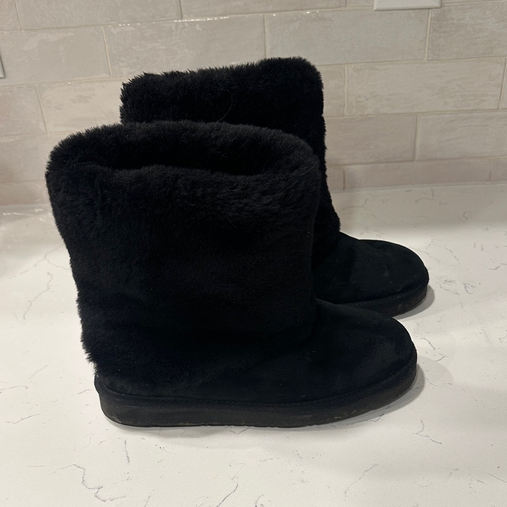 Black Fur Ugg - image 1